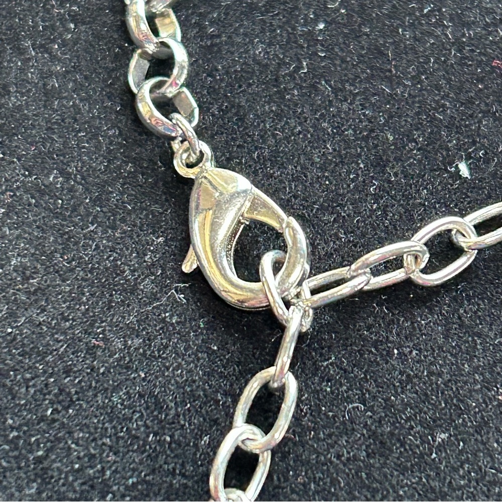 R.J. Graziano Clear Lucite Bubble Bib Necklace Silver Tone Exquisite Chain - Picture 8 of 9